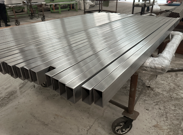 临沧新能源汽车用不锈钢方管 现货