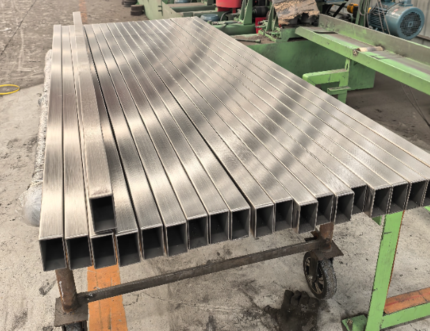 临沧方管 矩形管 无缝方管生产厂家