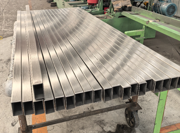 临沧建筑工程行业用不锈钢无缝钢管